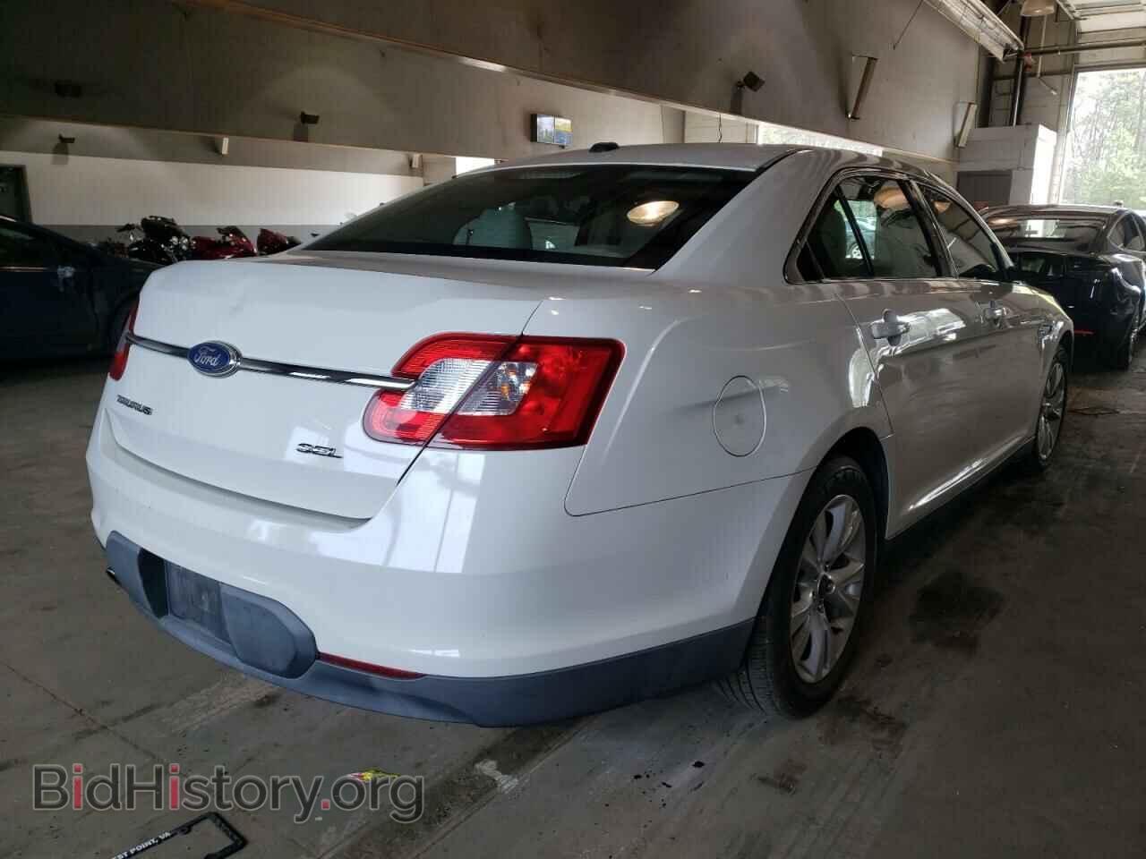 2011 FORD TAURUS - VIN: 1FAHP2EW7BG137721 - Фото 4