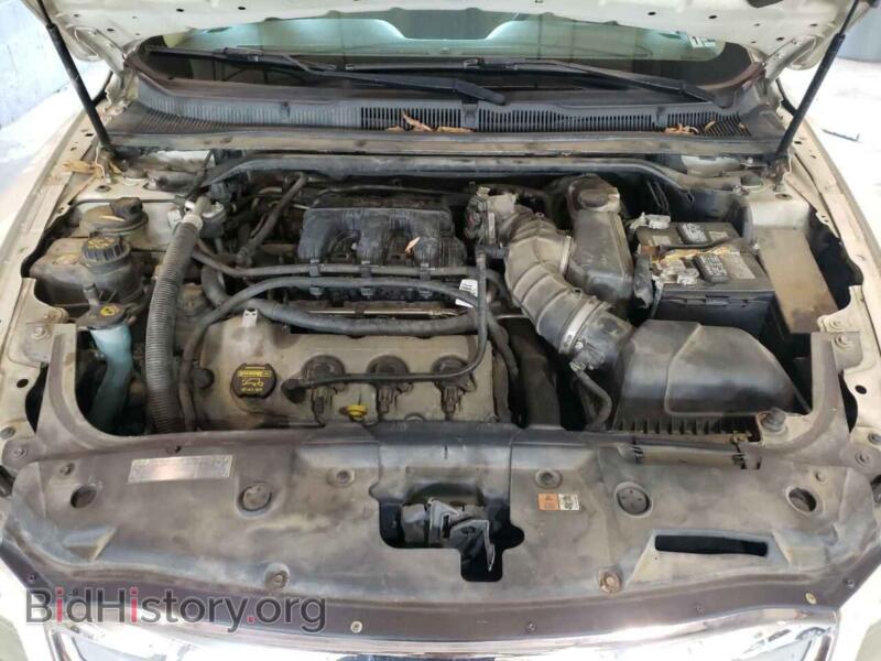 2011 Ford TAURUS (VIN 1FAHP2EW7BG137721) — photo 7 of 10
