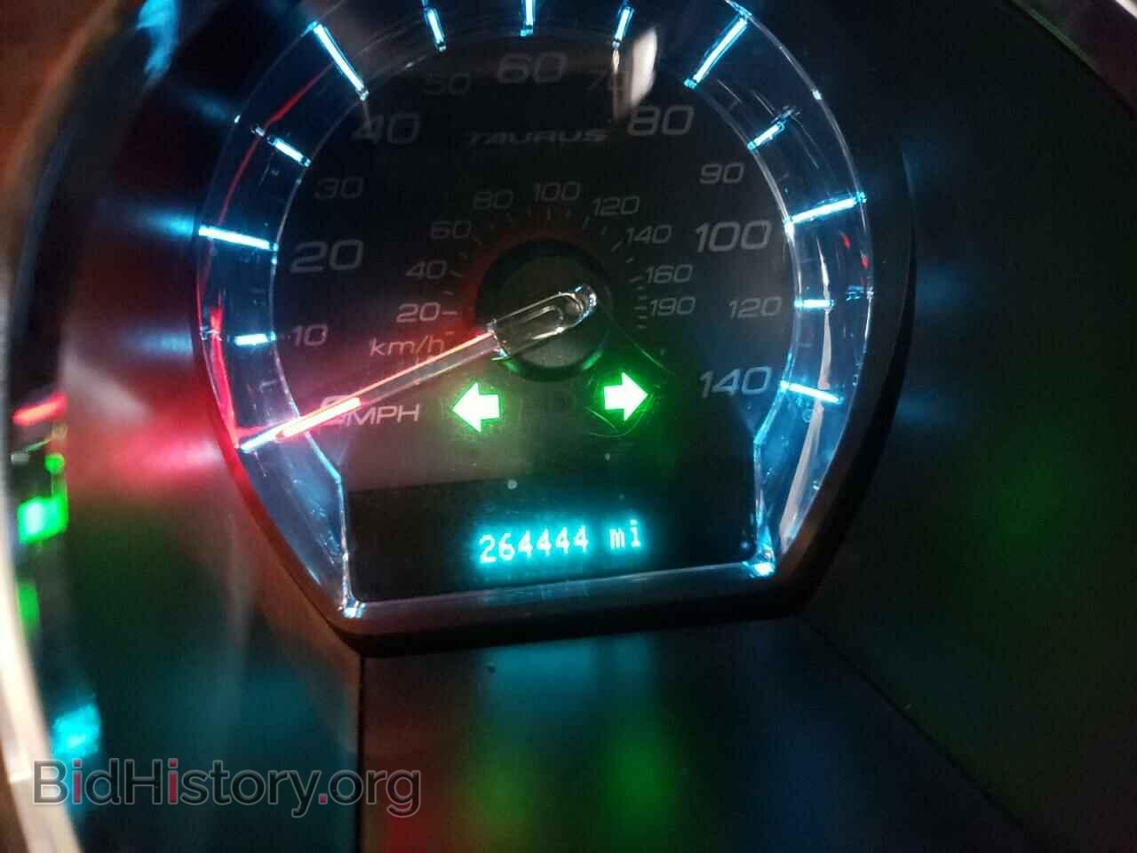 2011 FORD TAURUS - VIN: 1FAHP2EW7BG137721 - Фото 8