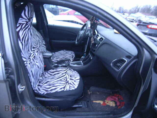 2012 CHRYSLER 200 - VIN: 1C3CCBAB5CN103930 - Фото 5