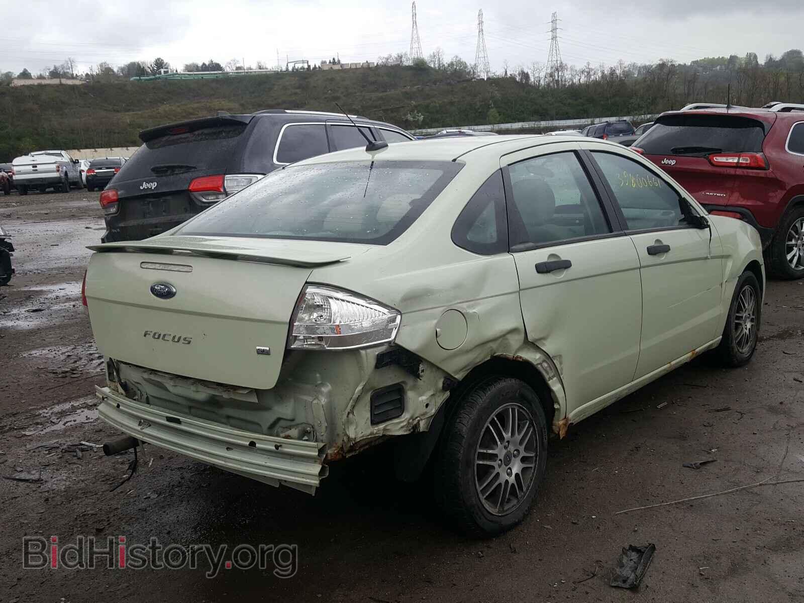 2010 FORD FOCUS - VIN: 1FAHP3FN4AW295420 - Фото 4