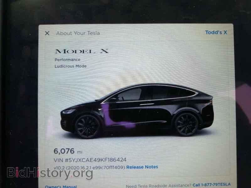 2019 Tesla MODEL X (VIN 5YJXCAE49KF186424) — фото 8 из 10