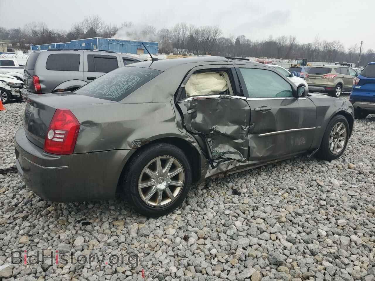2008 CHRYSLER 300 - VIN: 2C3LA53G48H306887 - Фото 3
