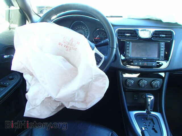 2012 CHRYSLER 200 - VIN: 1C3CCBHG0CN303728 - Фото 9