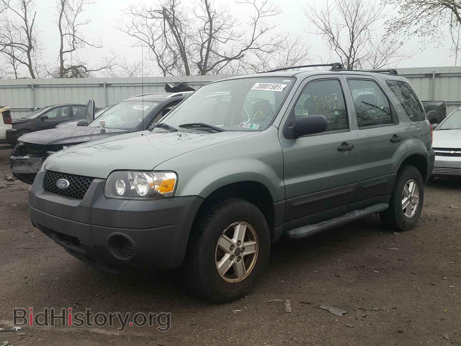 2007 FORD ESCAPE - VIN: 1FMYU92Z97KB08036 - Фото 2