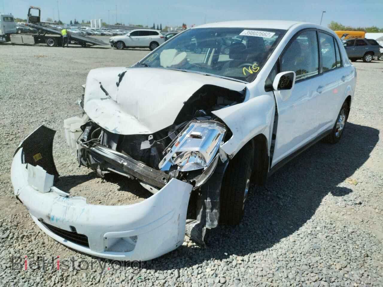 2011 NISSAN VERSA - VIN: 3N1BC1AP3BL361748 - Photo 2