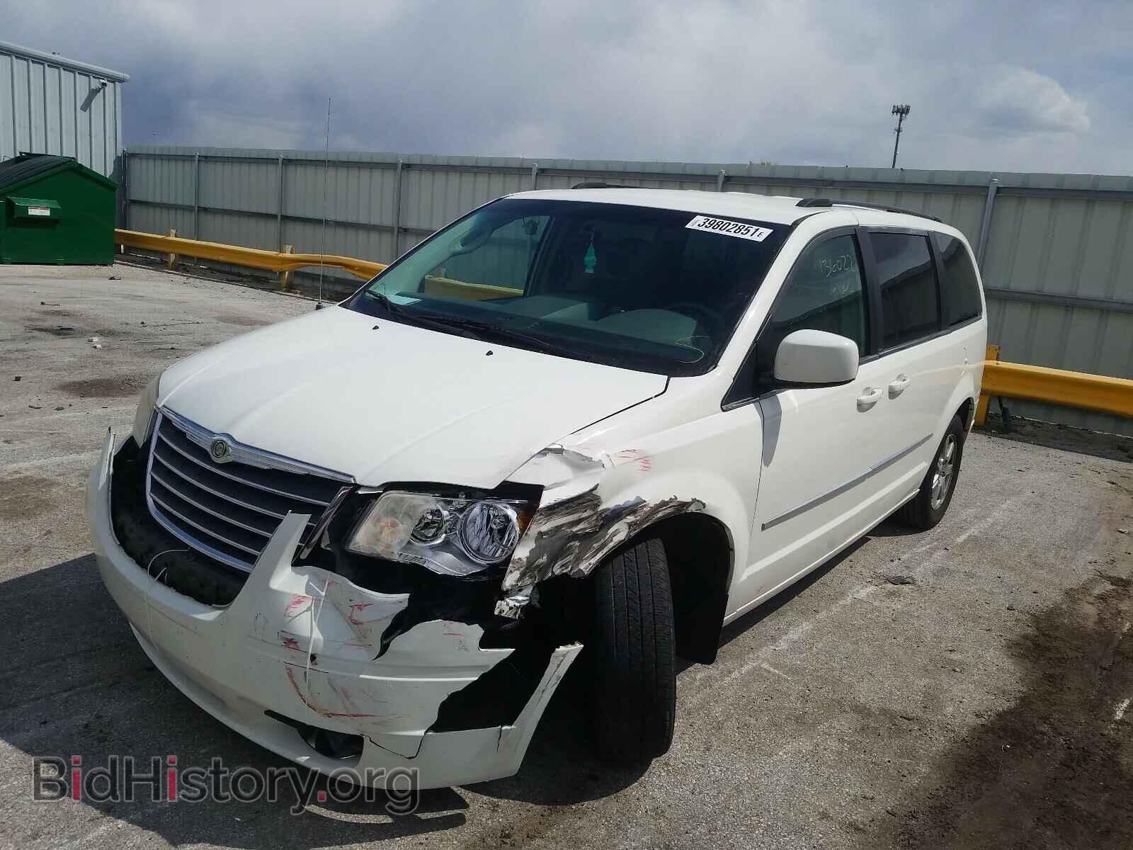 2010 CHRYSLER MINIVAN - VIN: 2A4RR5D13AR279362 - Фото 2