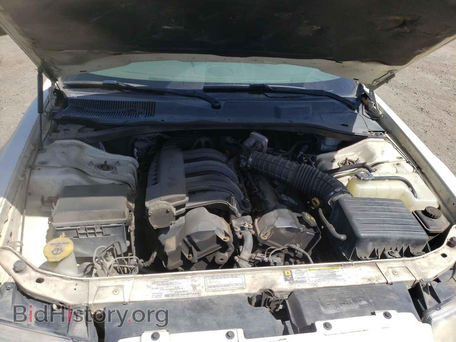 2008 CHRYSLER 300 - VIN: 2C3KA43R38H189617 - Фото 7