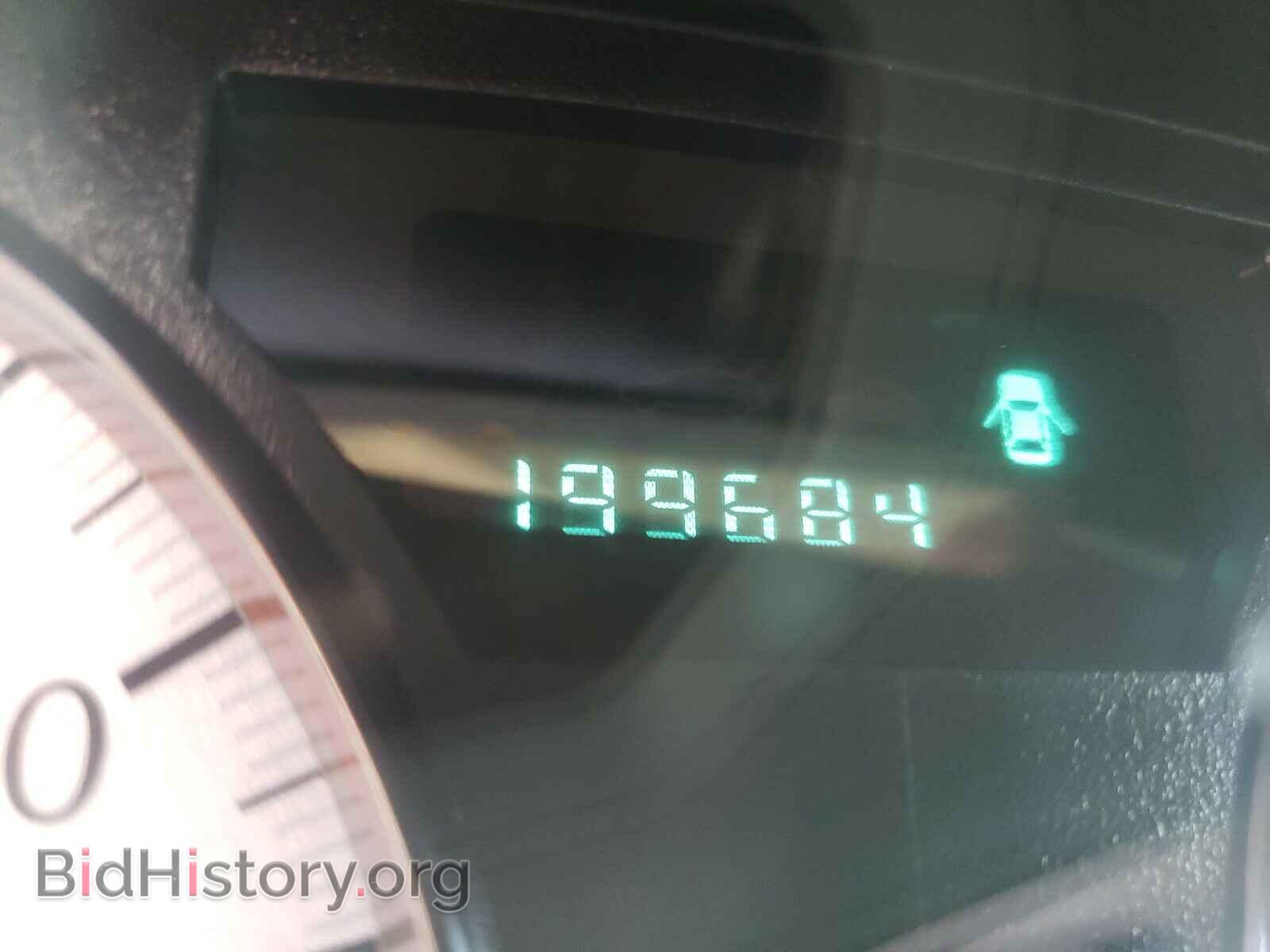 2008 CHRYSLER 300 - VIN: 2C3KA43R38H189617 - Фото 8