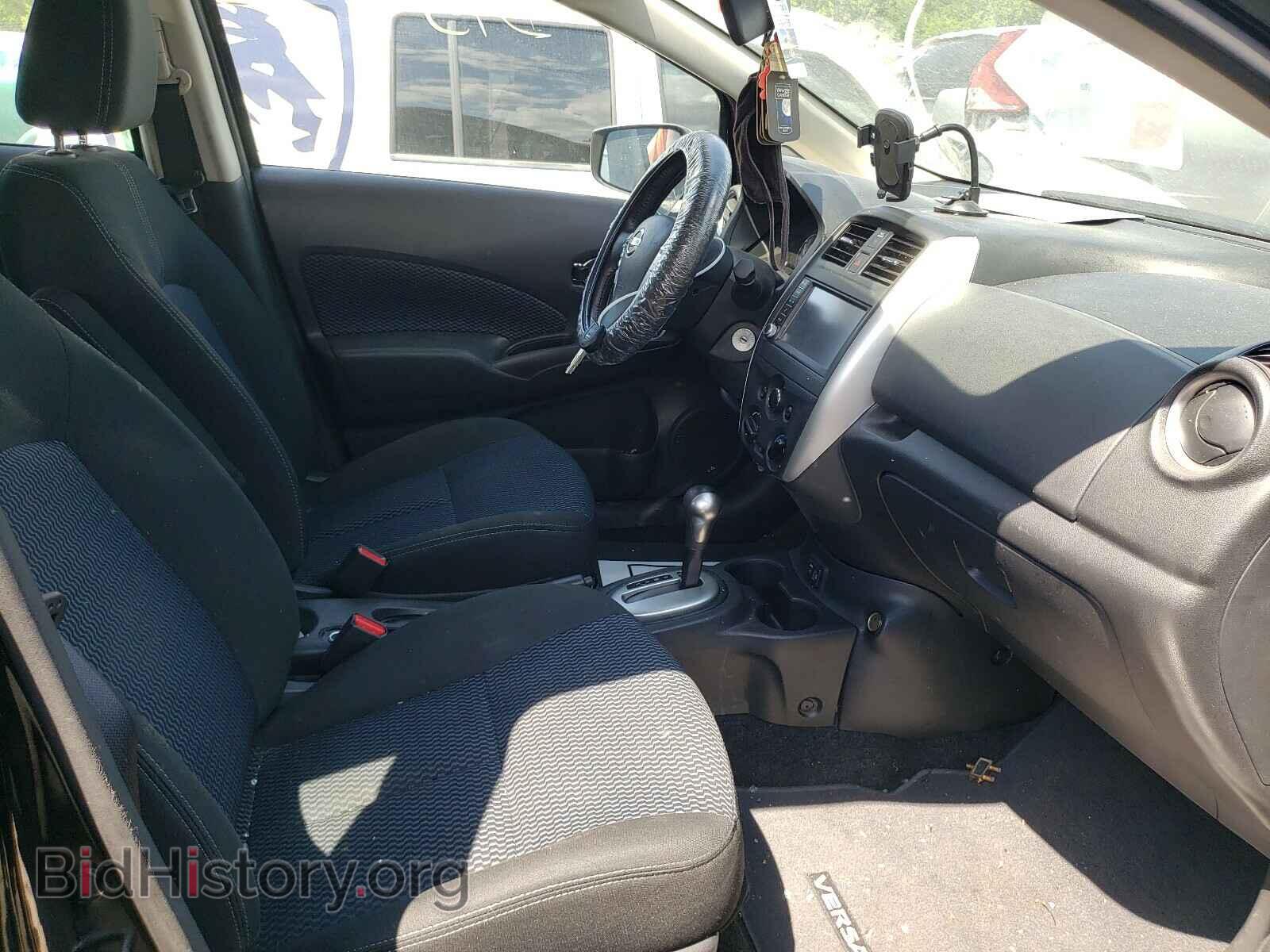 2019 NISSAN VERSA - VIN: 3N1CE2CP8KL361875 - Photo 5