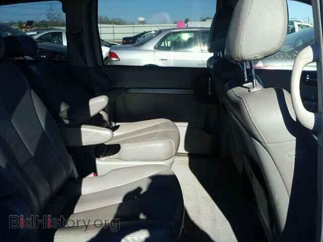 2007 HYUNDAI ENTOURAGE - VIN: KNDMC233176024342 - Фото 6