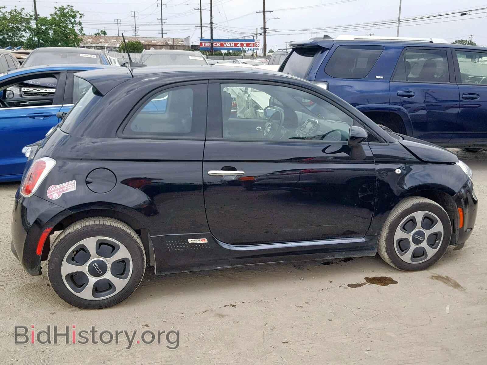 2016 FIAT 500 - VIN: 3C3CFFGEXGT211014 - Фото 9