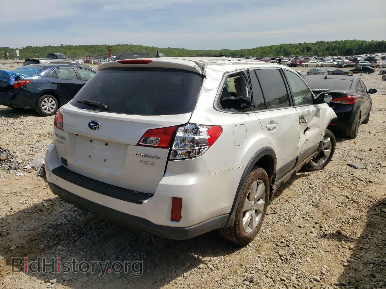2012 SUBARU OUTBACK - VIN: 4S4BRBKCXC3297133 - Фото 4