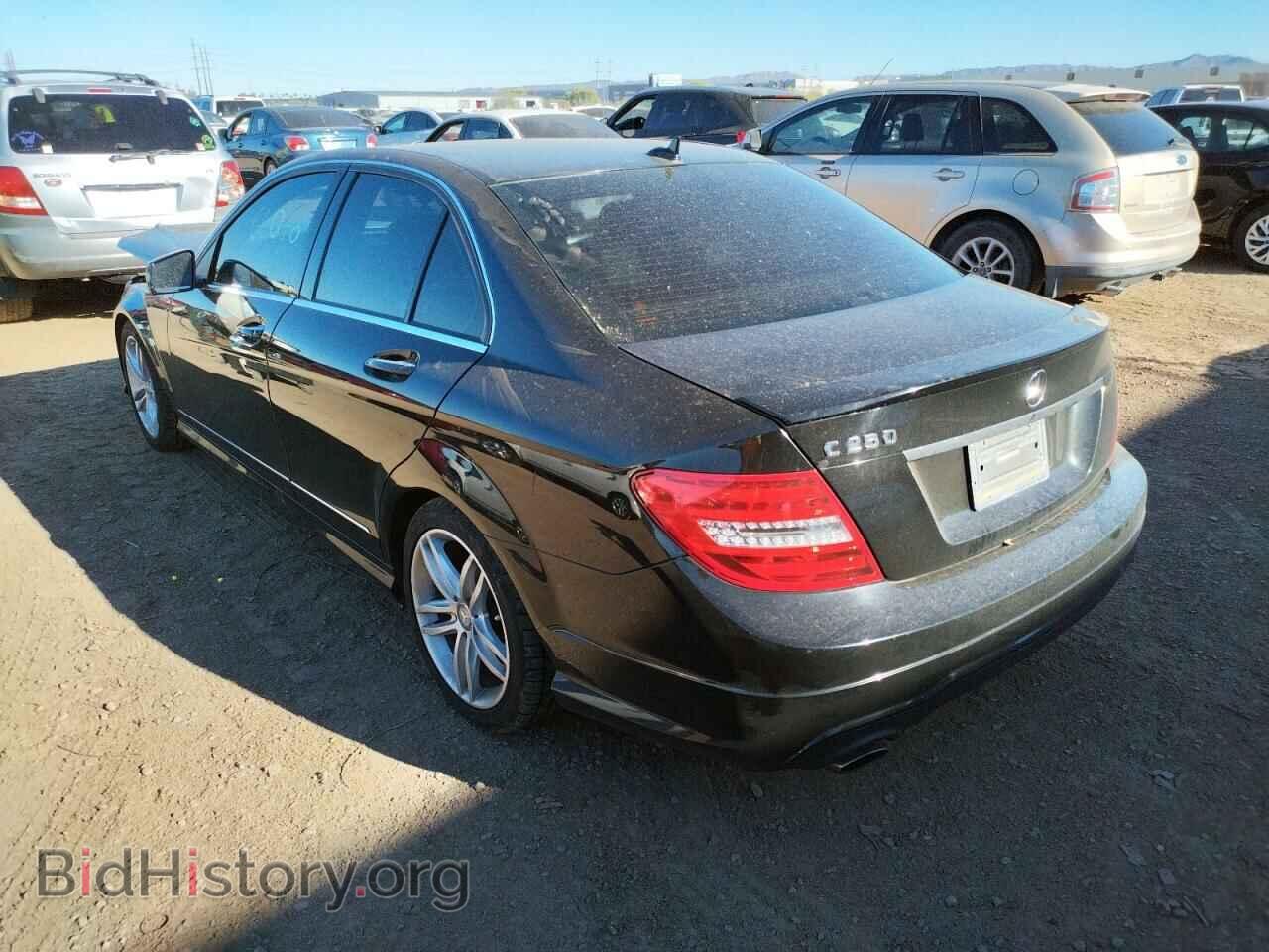 2014 MERCEDES-BENZ C-CLASS - VIN: WDDGF4HB9EA967997 - Фото 3