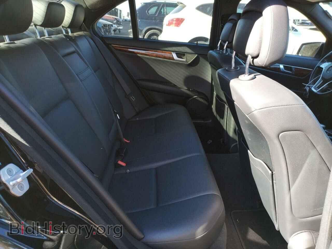 2014 MERCEDES-BENZ C-CLASS - VIN: WDDGF4HB9EA967997 - Фото 6