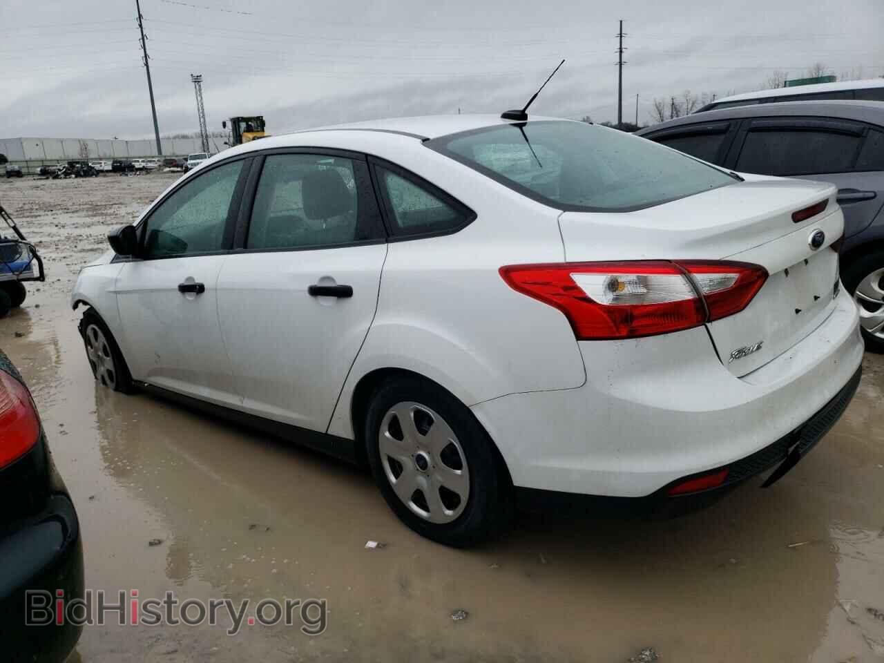 2014 FORD FOCUS - VIN: 1FADP3E20EL220162 - Photo 2