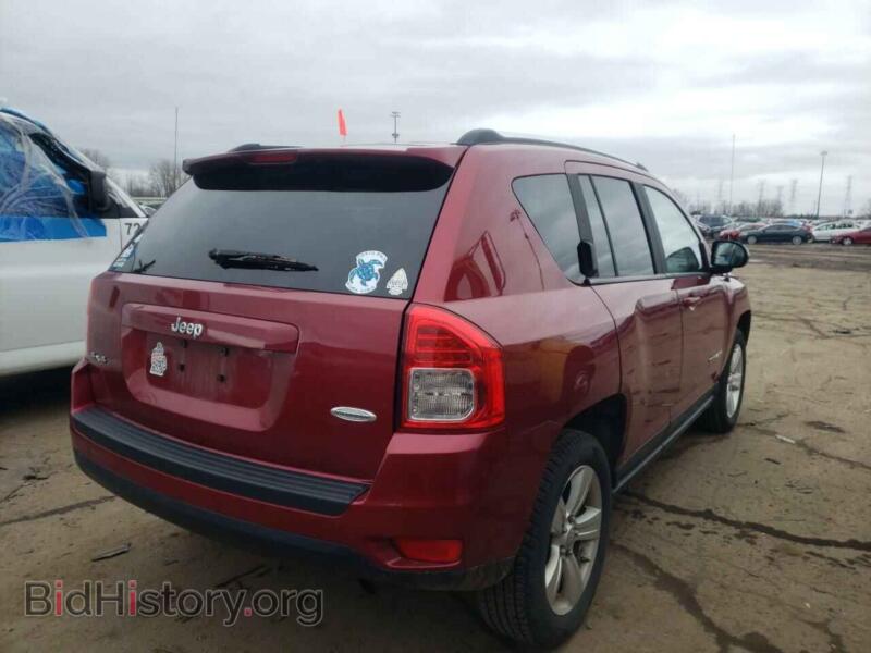 2011 Jeep COMPASS (VIN 1J4NF1FB4BD164585) — photo 4 of 10