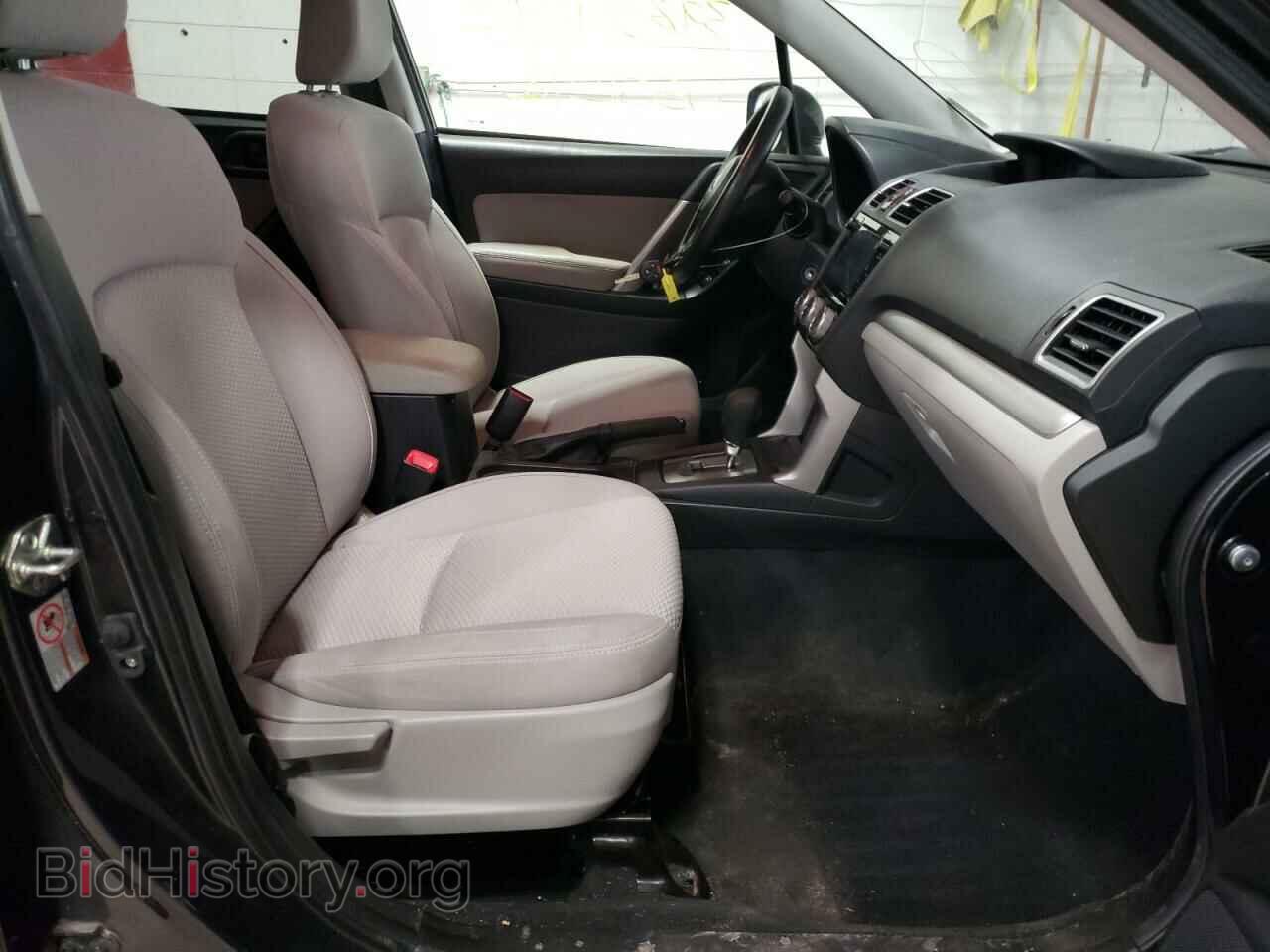 2016 SUBARU FORESTER - VIN: JF2SJADC8GH468488 - Photo 5