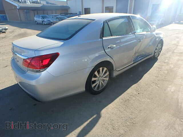 2011 Toyota AVALON (VIN 4T1BK3DB6BU388701) — фото 4 из 10