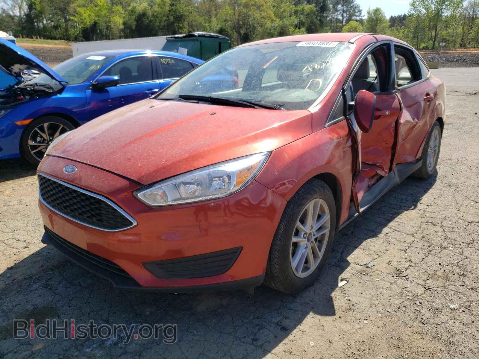 2018 FORD FOCUS - VIN: 1FADP3F22JL324726 - Фото 2