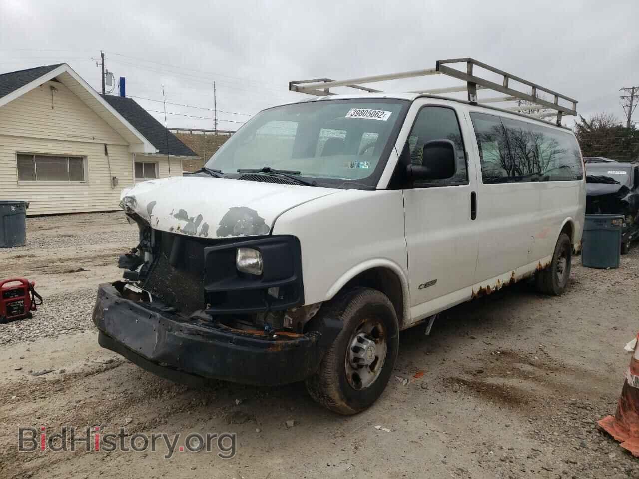 2006 CHEVROLET EXPRESS - VIN: 1GAHG39U361182178 - Фото 2