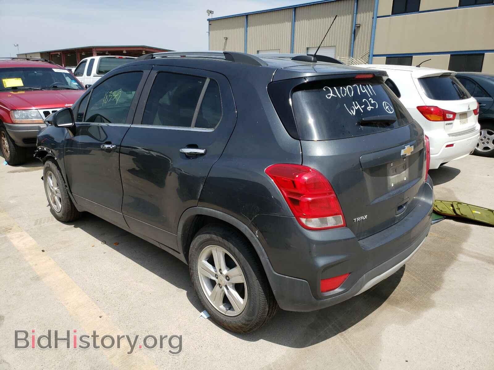 2020 CHEVROLET TRAX - VIN: 3GNCJLSB4LL208469 - Фото 3