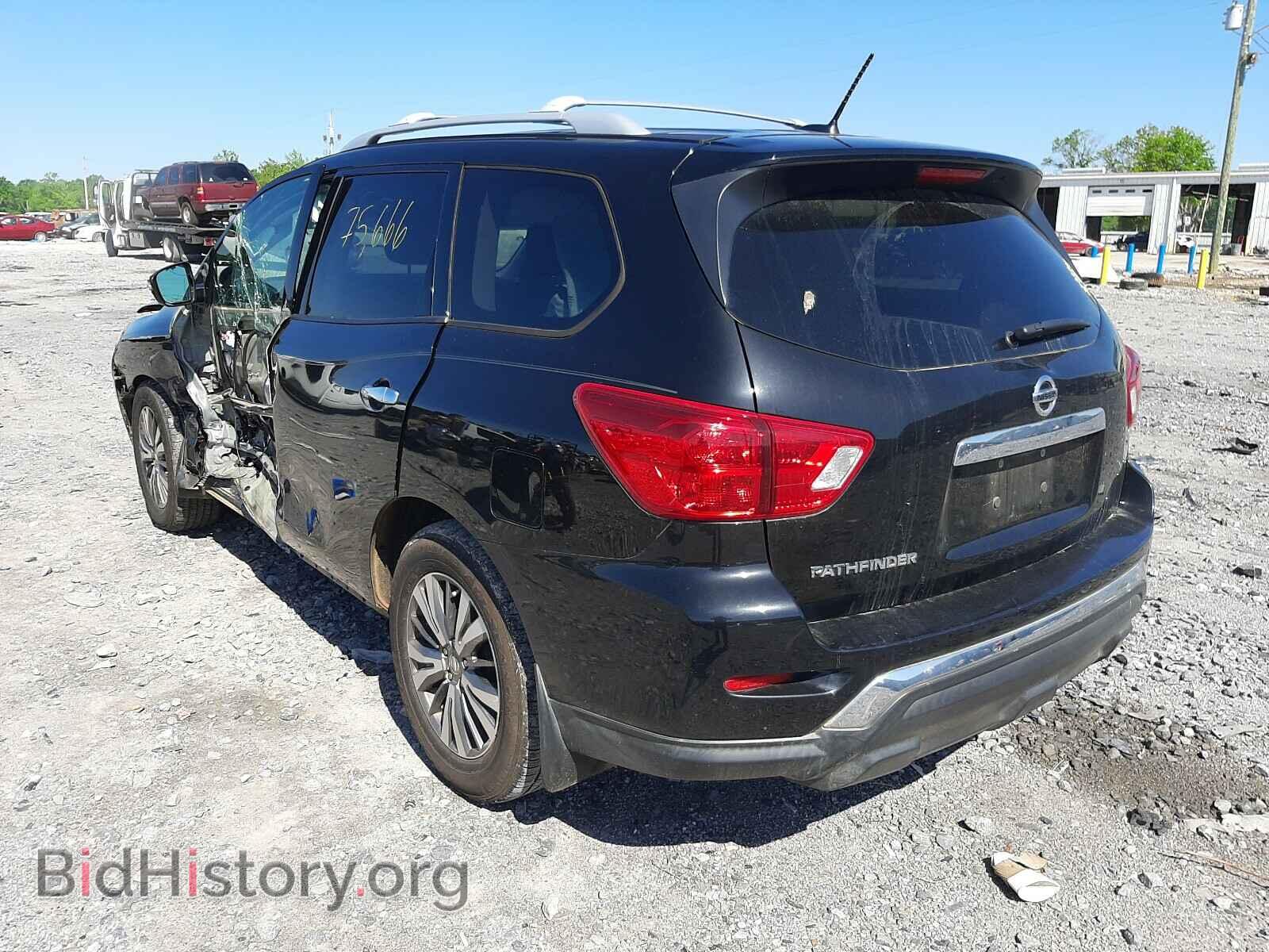 2018 NISSAN PATHFINDER - VIN: 5N1DR2MN1JC618142 - Фото 3