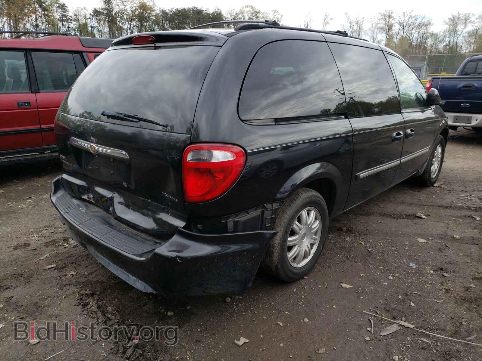 2006 CHRYSLER MINIVAN - VIN: 2A8GP54L26R923275 - Фото 4