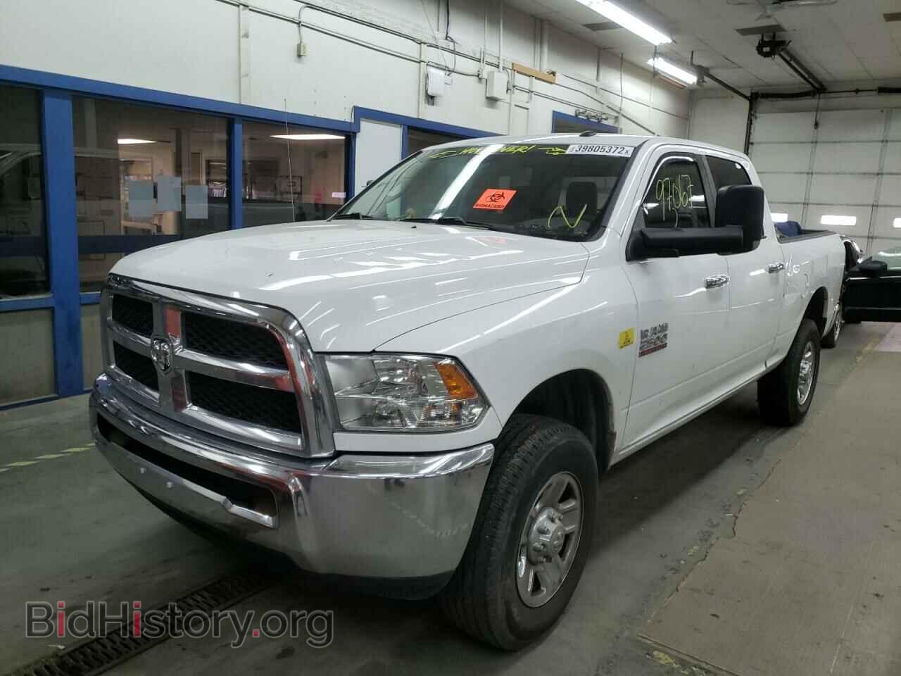 2016 RAM 2500 - VIN: 3C6TR5DT0GG166259 - Фото 2