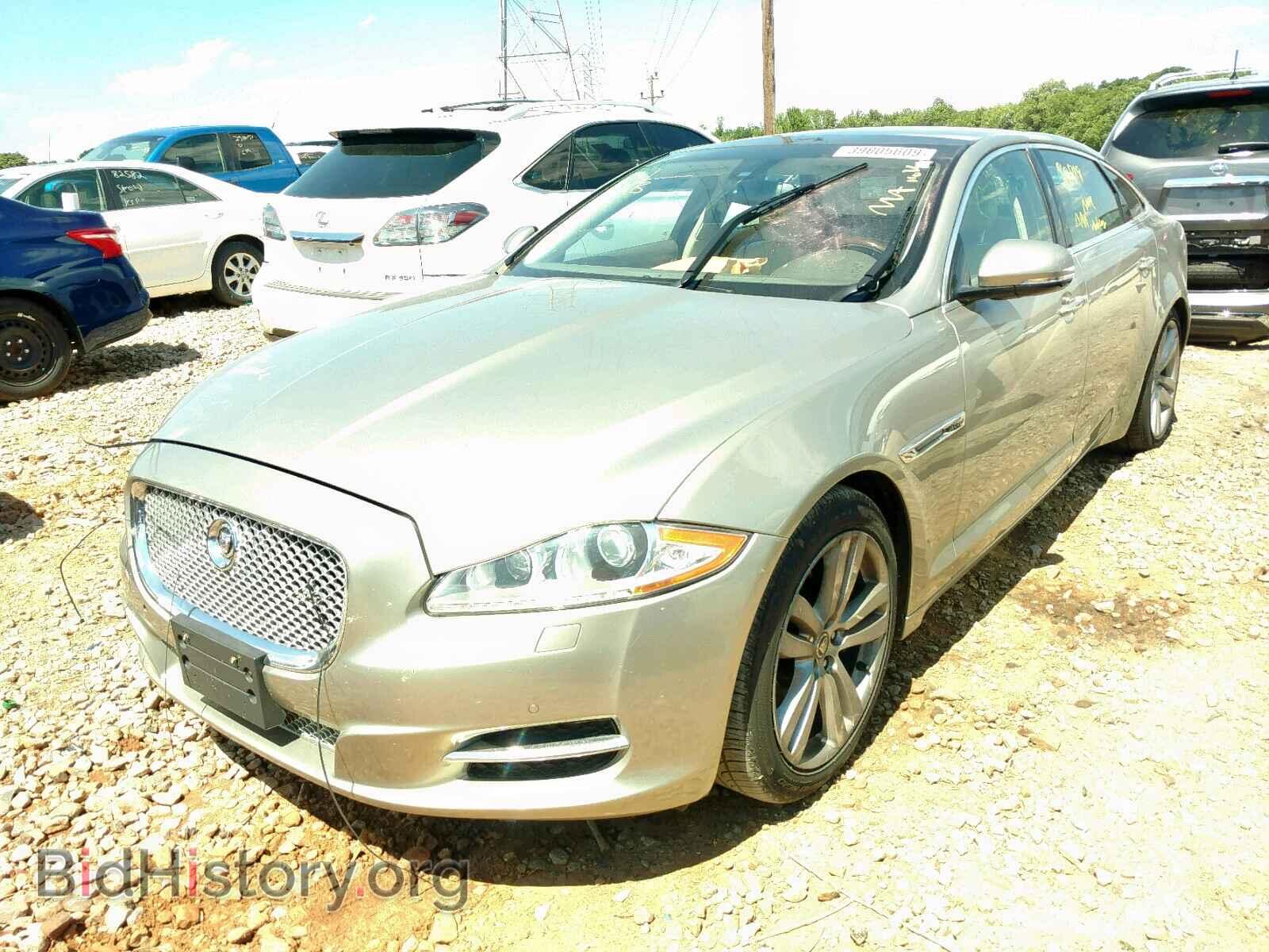 2011 JAGUAR XJ - VIN: SAJWA2GB3BLV17452 - Фото 2