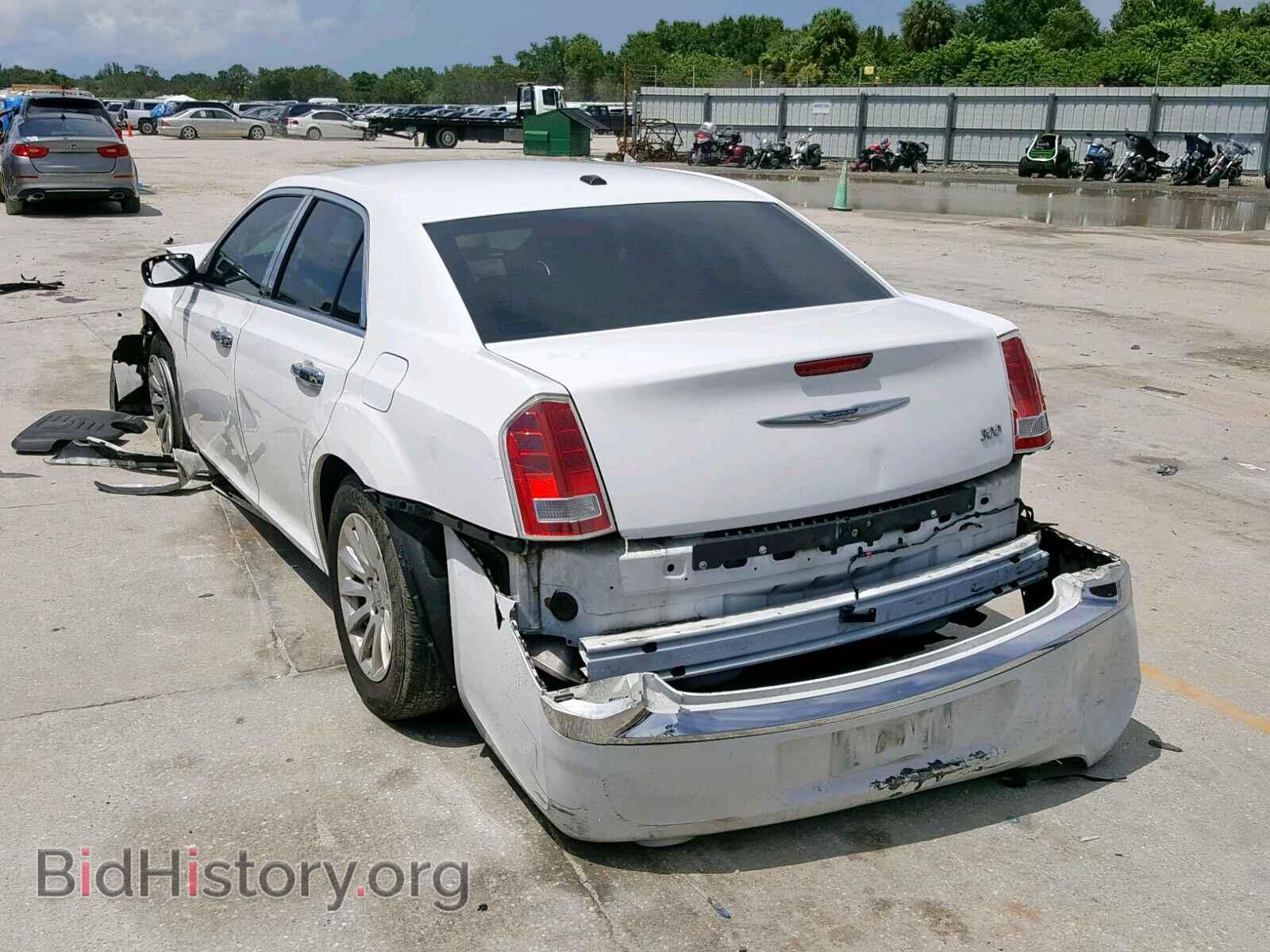 2014 CHRYSLER 300 - VIN: 2C3CCAAG7EH235444 - Фото 3