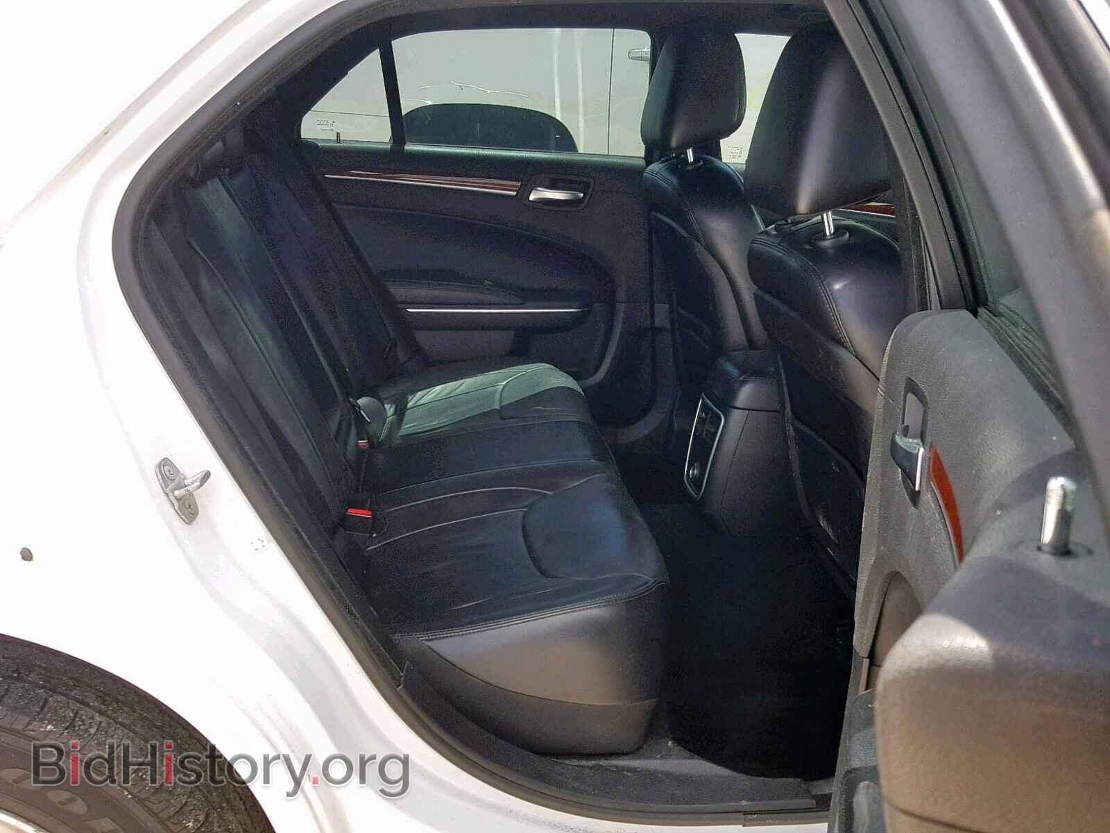 2014 CHRYSLER 300 - VIN: 2C3CCAAG7EH235444 - Фото 6