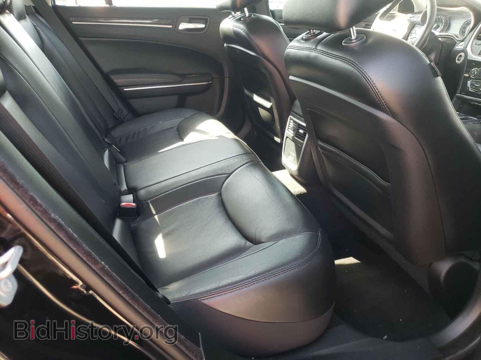 2017 CHRYSLER 300 - VIN: 2C3CCAAG4HH647079 - Фото 6