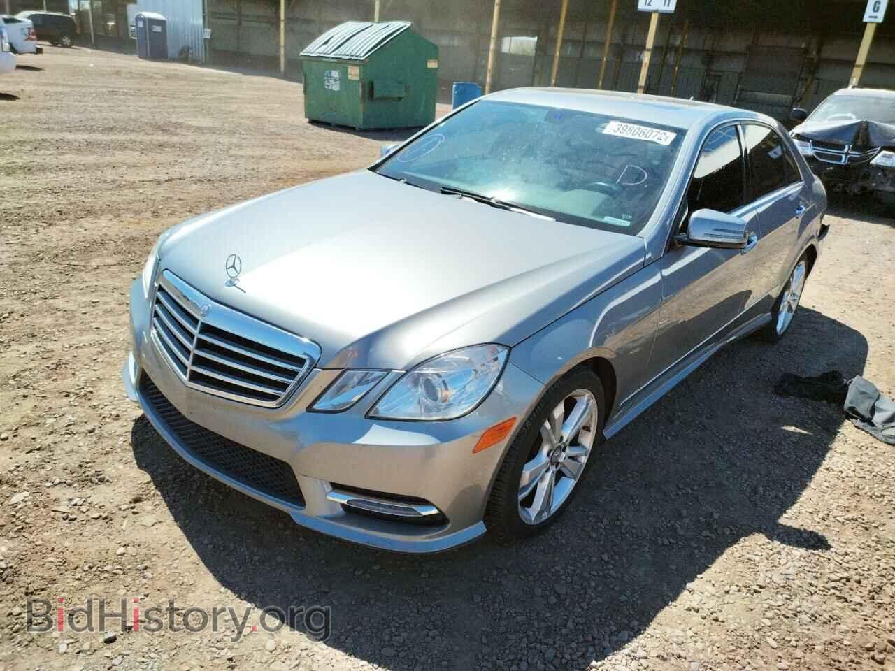 2013 MERCEDES-BENZ E-CLASS - VIN: WDDHF5KB1DA718398 - Фото 2