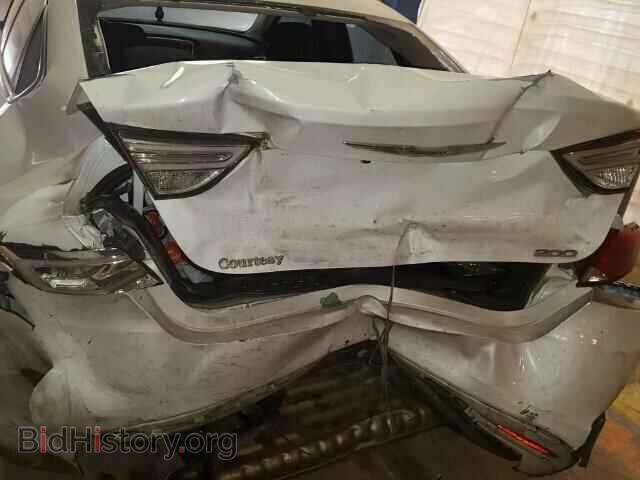 2015 CHRYSLER 200 - VIN: 1C3CCCABXFN566639 - Фото 9