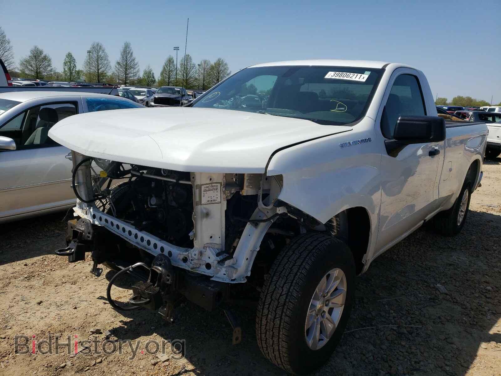 2019 CHEVROLET SILVERADO - VIN: 3GCNYAEH9KG276128 - Фото 2
