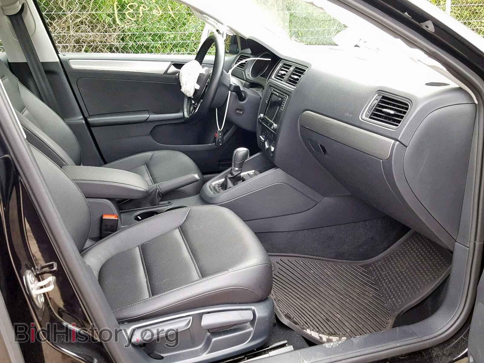 2017 VOLKSWAGEN JETTA - VIN: 3VWDB7AJ2HM373123 - Фото 5