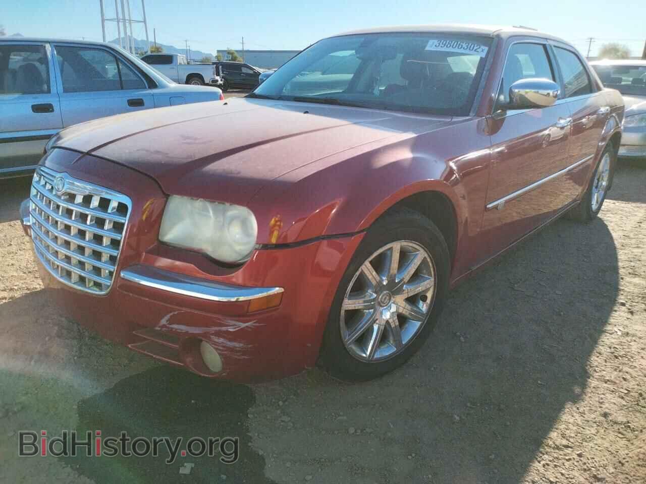 2009 CHRYSLER 300 - VIN: 2C3KA63T69H527715 - Фото 2