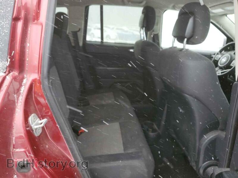 2012 Jeep COMPASS (VIN 1C4NJDEBXCD651427) — фото 11 из 13