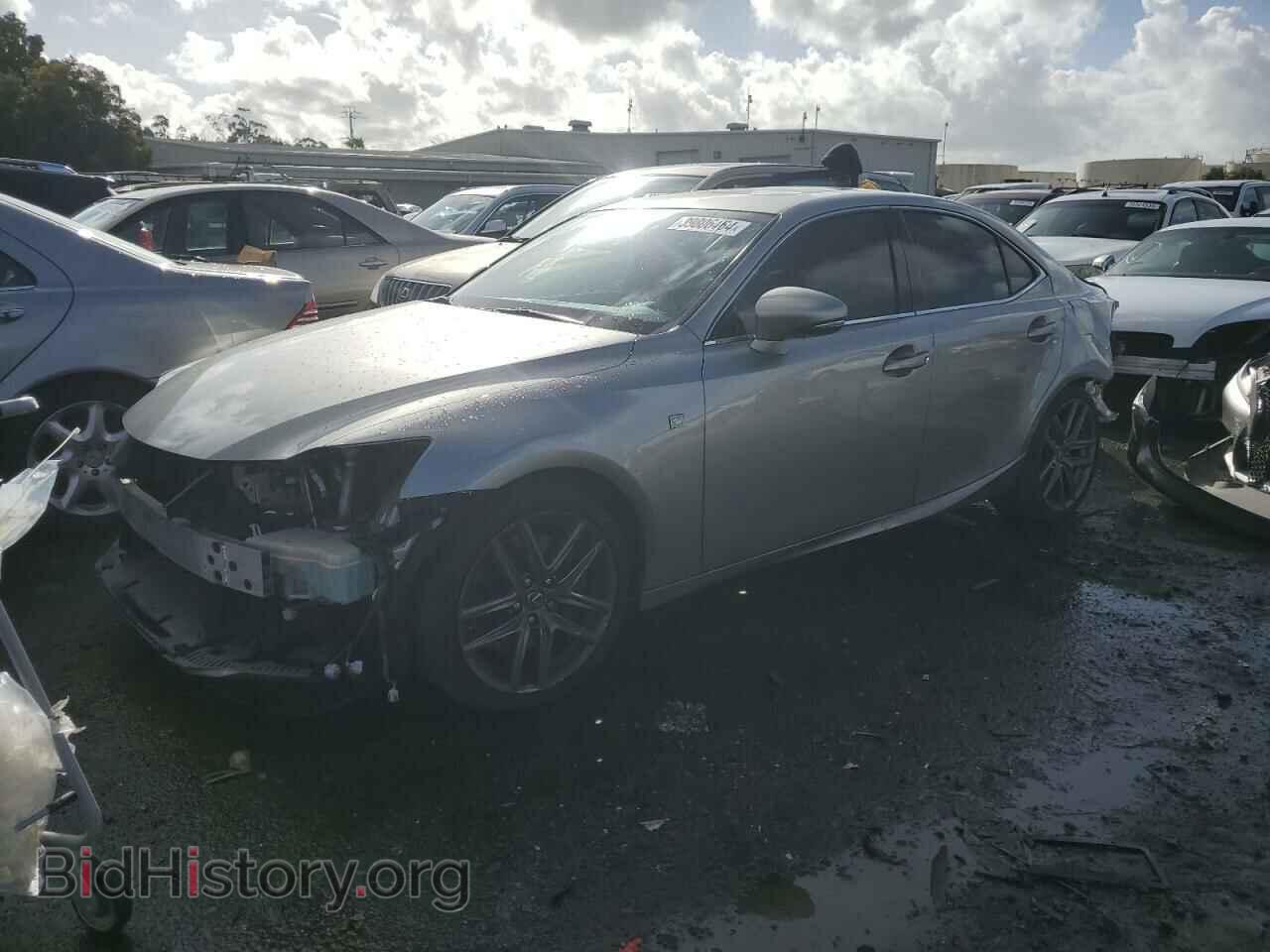 Photo JTHBE1D2XF5016700 - LEXUS IS 2015