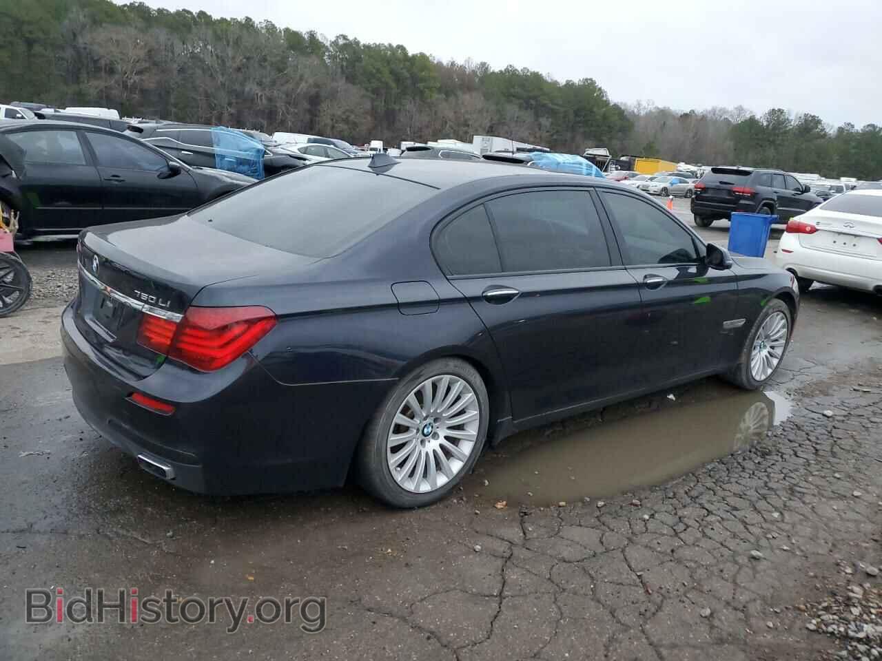 2013 BMW 7 SERIES - VIN: WBAYE8C58DD132350 - Фото 3