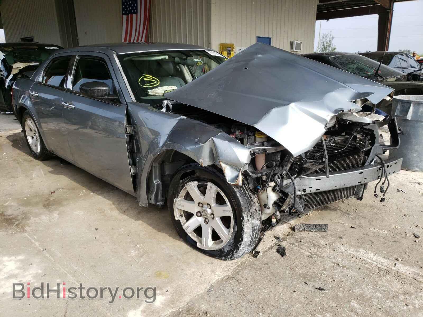Фотография 2C3KA53G76H432475 - CHRYSLER 300 2006