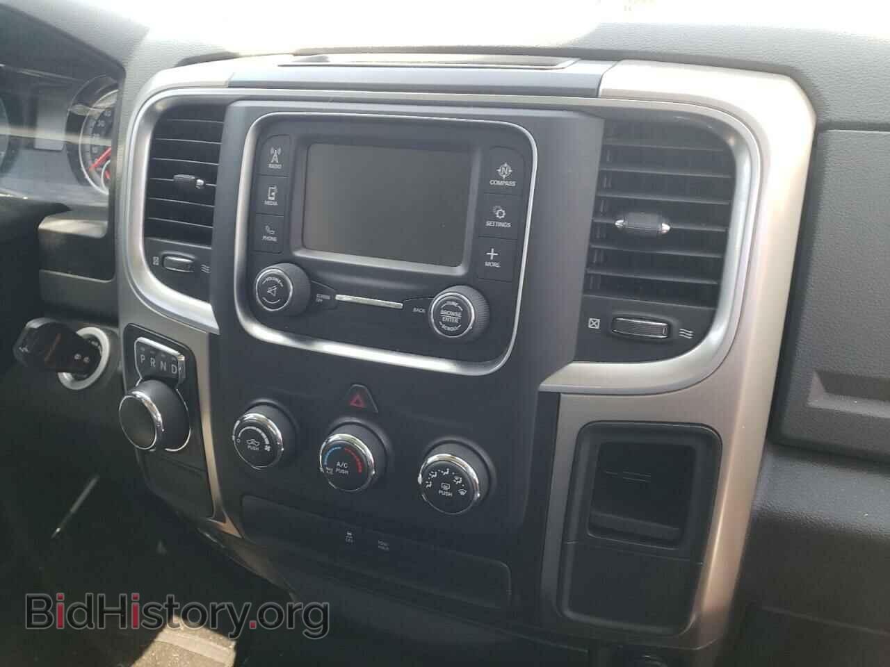 2019 RAM 1500 - VIN: 1C6RR6TT2KS602418 - Фото 9