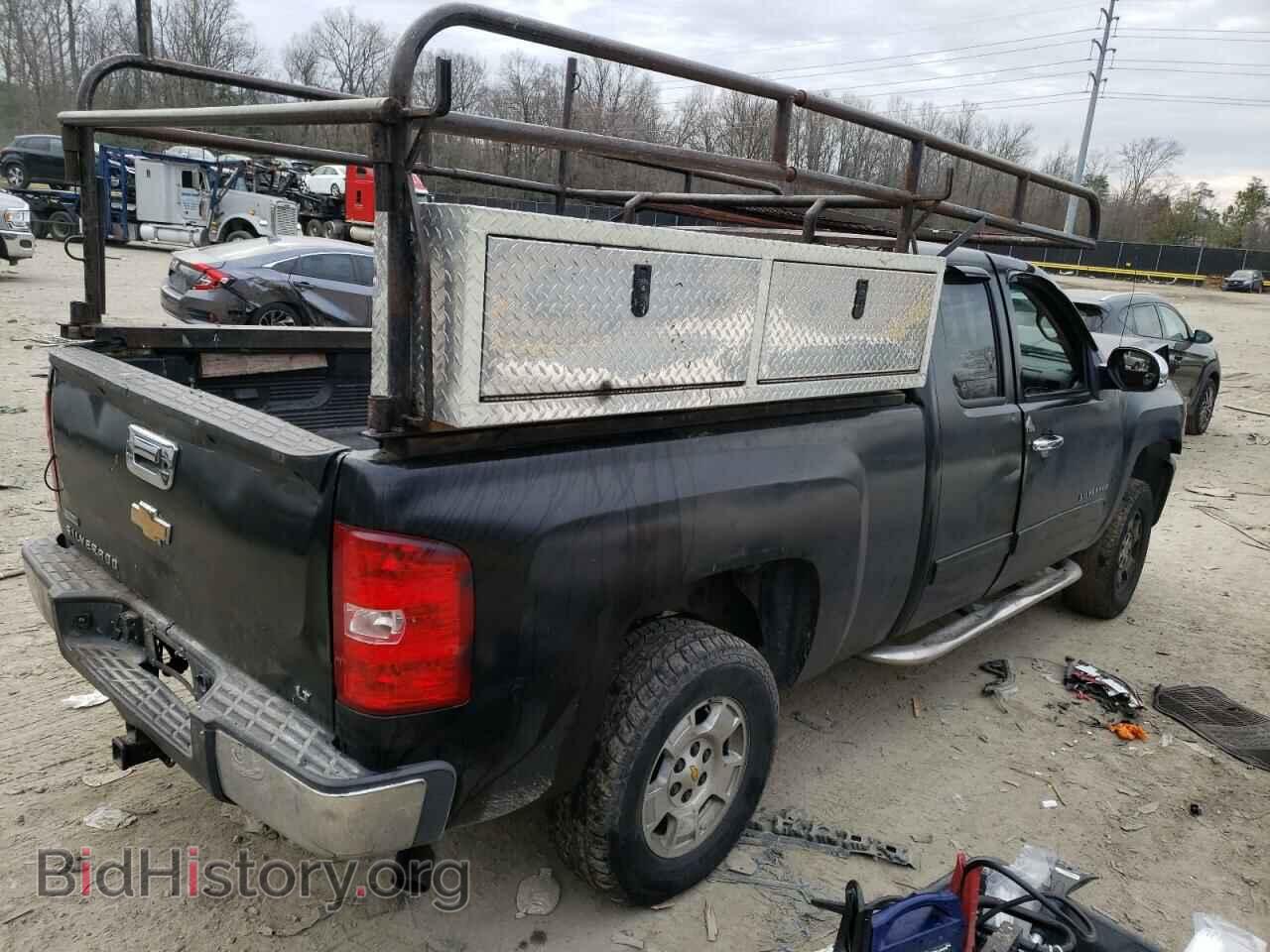 2010 CHEVROLET SILVERADO - VIN: 1GCSKSE35AZ190621 - Фото 3