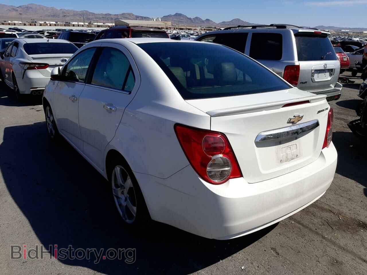 2014 CHEVROLET SONIC - VIN: 1G1JE5SG9E4128128 - Фото 3