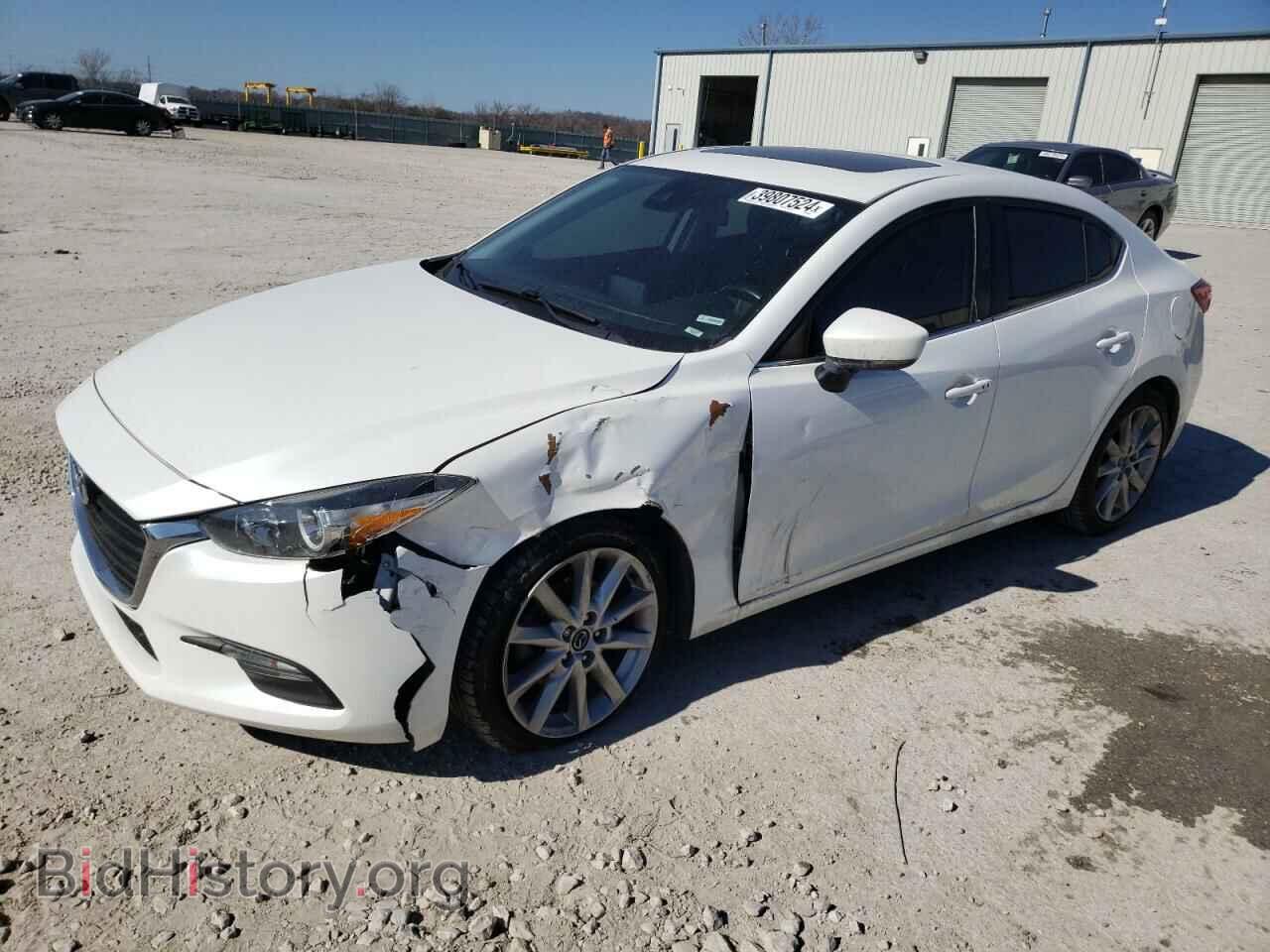 Фотография 3MZBN1V79HM126370 - MAZDA 3 2017