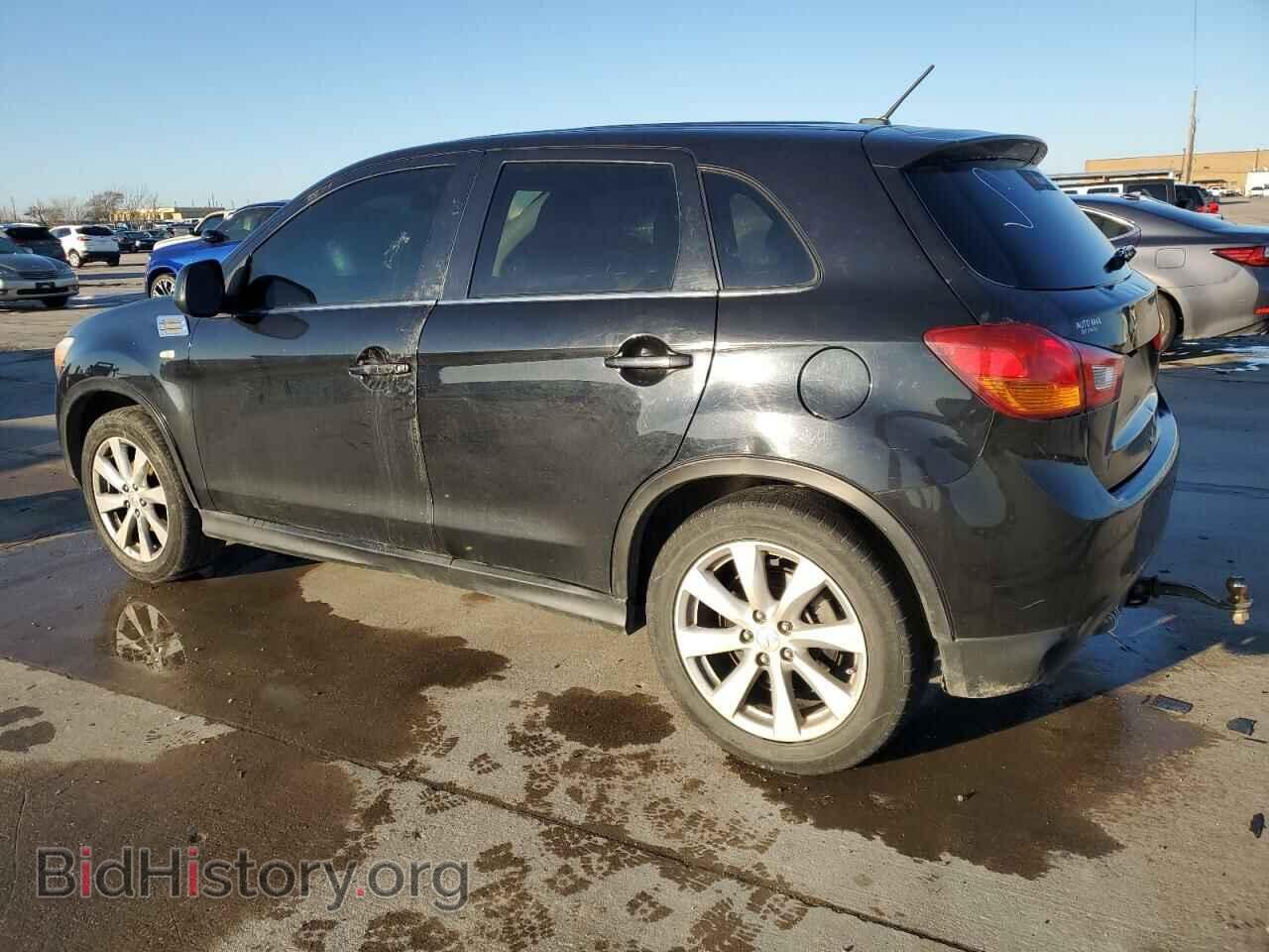2015 MITSUBISHI OUTLANDER - VIN: 4A4AP4AUXFE005607 - Photo 2