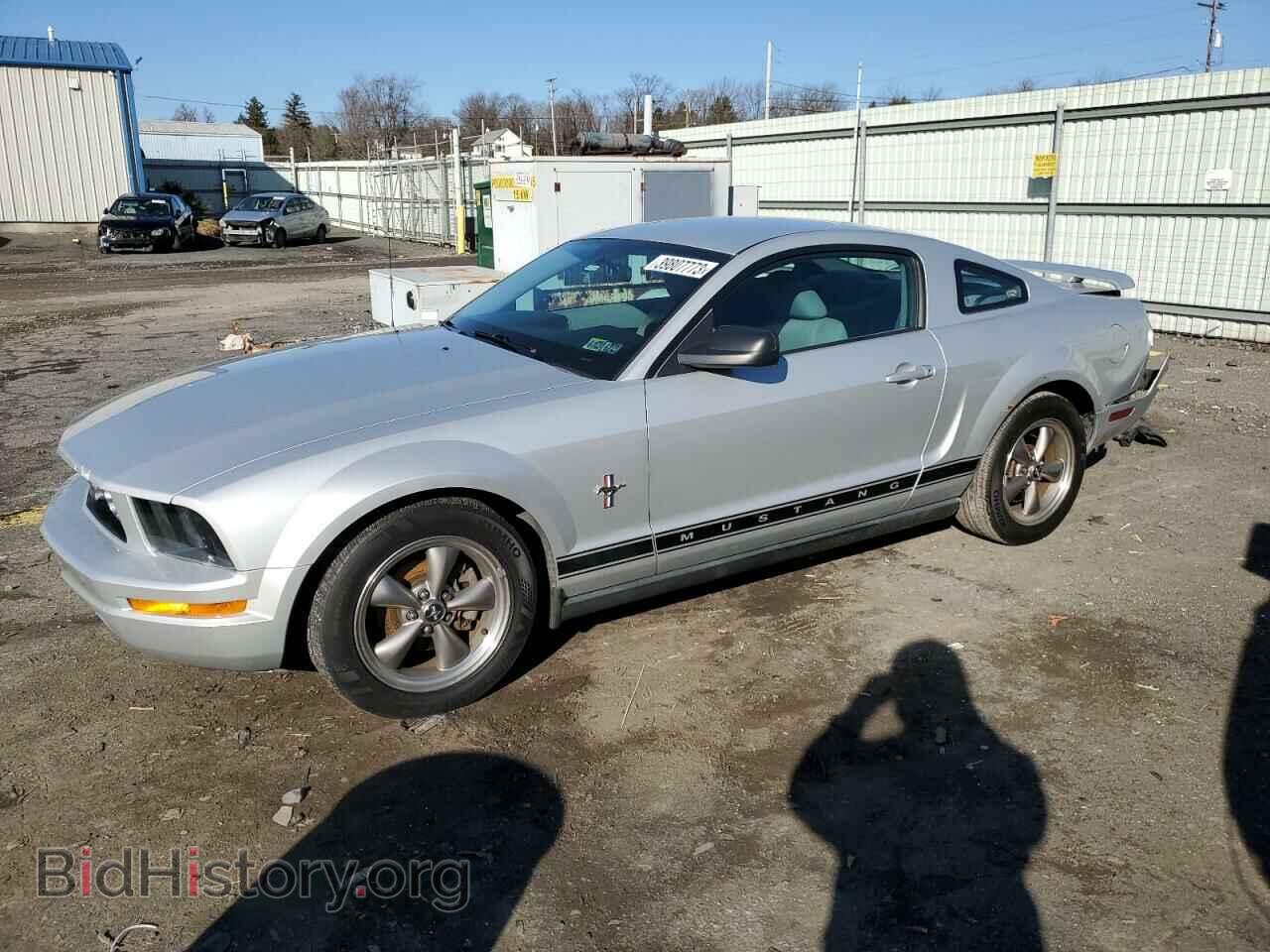 Photo 1ZVFT80N065144023 - FORD MUSTANG 2006