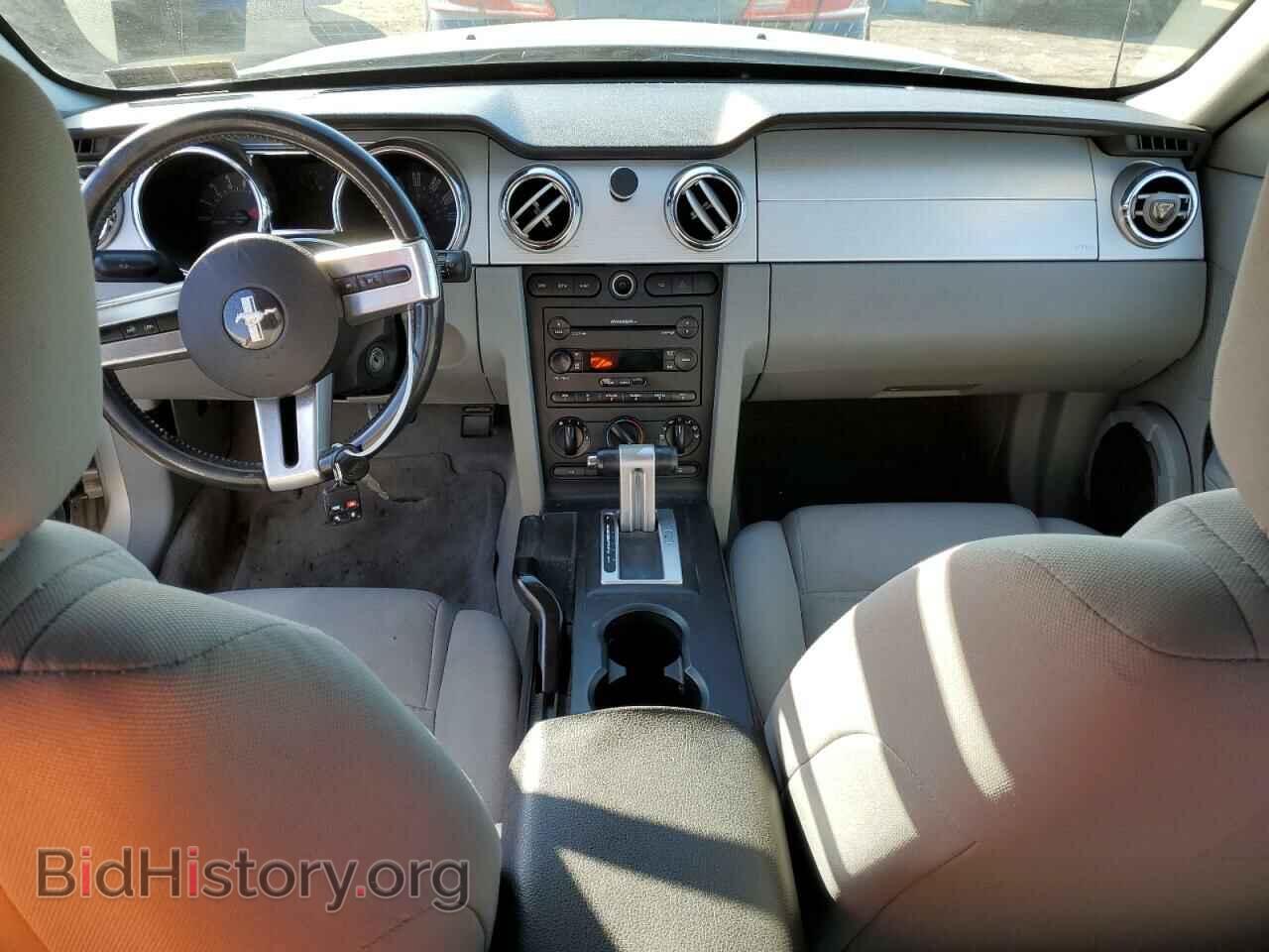 2006 FORD MUSTANG - VIN: 1ZVFT80N065144023 - Фото 8
