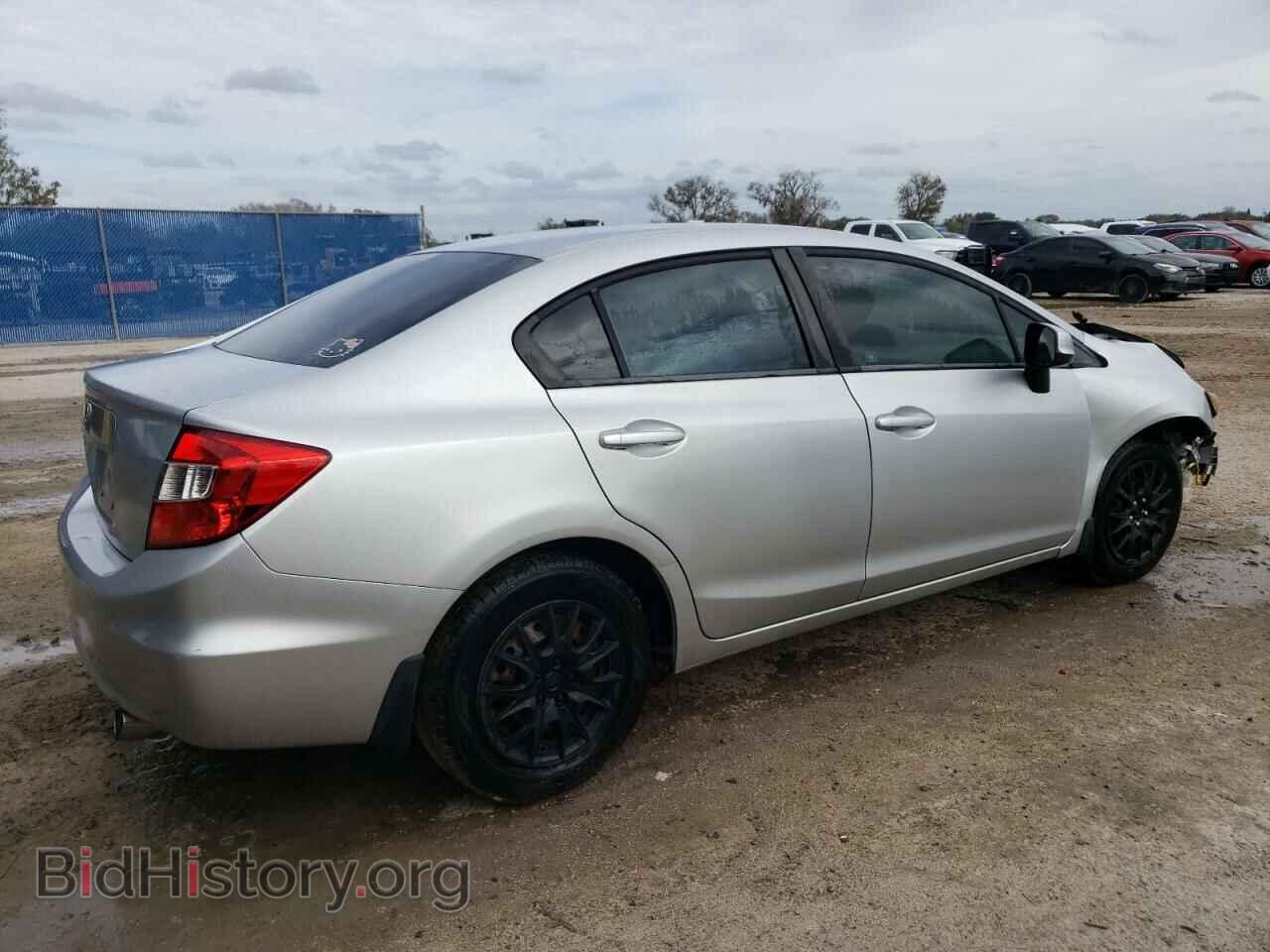 2012 HONDA CIVIC - VIN: 2HGFB2F5XCH582788 - Фото 3